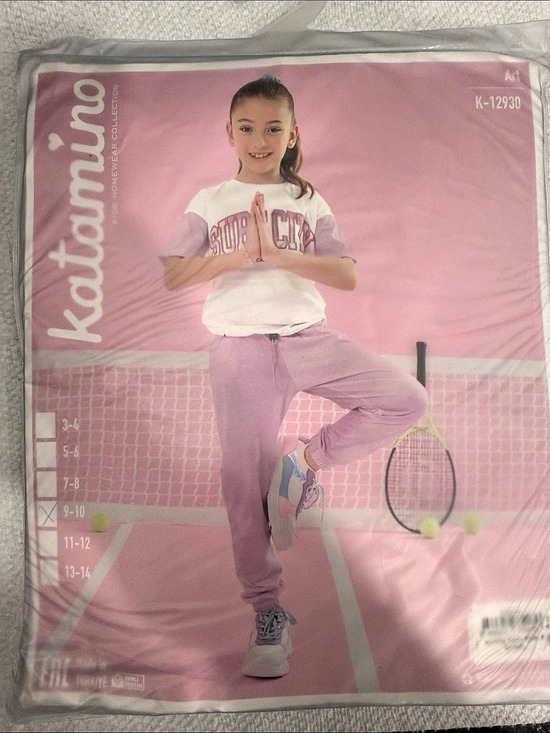 Katamino Other - Katamino Girls Size 9-10 Pink & White Graphic Tee NWT